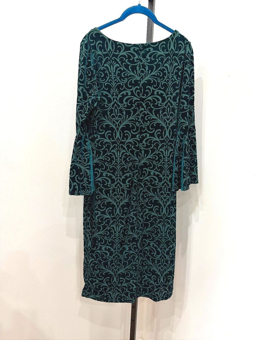 Liz Claiborne Women's Size 10 Black Green Velvet Patterned Dress Bell Sleeves